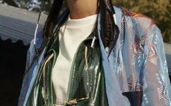 打扑克牌的剧烈运动不盖被子视频